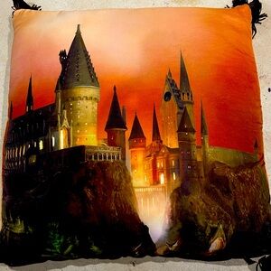 Harry Potter Universal Orlando Pillow Limited Edition Orange Wizarding World